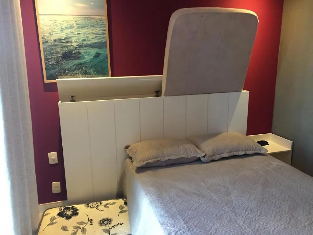Apartamento HOTEL SAMBA - Ótimo Apto c/cozinha até 04 hóspedes Cabo Frio